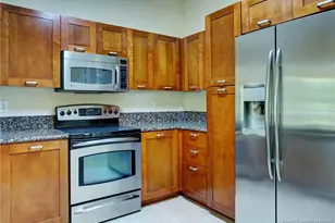 53 SE Sedona Cir, Stuart, FL 34994 - Photo 7