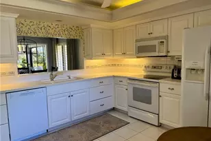 5152 SE Club Way, Stuart, FL 34997 - Photo 9