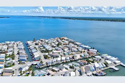 1207 Nettles Boulevard, Jensen Beach, FL 34957 - Photo 47