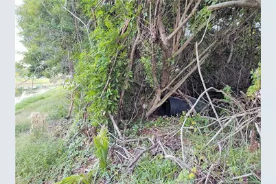 2315 SW Chestnut Lane, Port Saint Lucie, FL 34953 - Photo 11