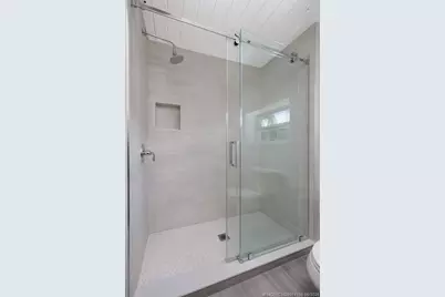 1073 NE Orange Avenue, Jensen Beach, FL 34957 - Photo 7