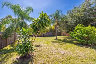1073 NE Orange Ave, Jensen Beach, FL 34957 - Photo 23