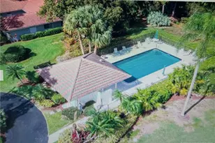 1463 SW Troon Cir, Palm City, FL 34990 - Photo 9