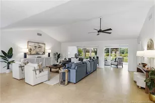 1463 SW Troon Cir, Palm City, FL 34990 - Photo 5