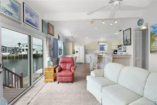 10701 S Ocean Dr, Jensen Beach, FL 34957 - Photo 9