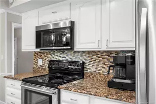 3514 SE Narragansett Terrace, Stuart, FL 34997 - Photo 13