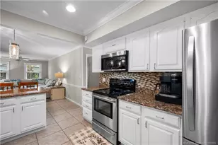 3514 SE Narragansett Terrace, Stuart, FL 34997 - Photo 9