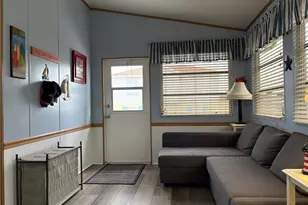 918 Nettles Blvd, Jensen Beach, FL 34957 - Photo 9