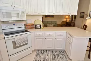 715 SW Balmoral Trce, Stuart, FL 34997 - Photo 13