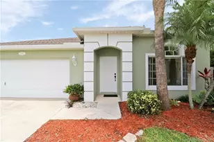 4735 SE Winter Haven Ct, Stuart, FL 34997 - Photo 1