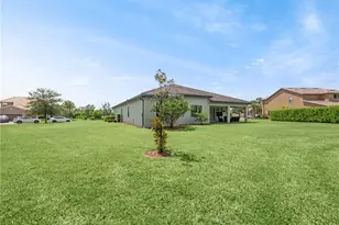 724 SW Sea Green St, Palm City, FL 34990 - Photo 37