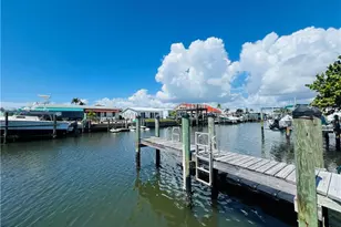 10851 S Ocean Dr, Jensen Beach, FL 34957 - Photo 11