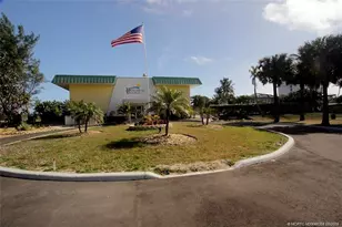 10851 S Ocean Dr, Jensen Beach, FL 34957 - Photo 23