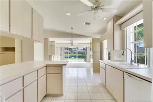 1260 NW Bentley Cir, Port Saint Lucie, FL 34986 - Photo 7