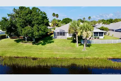 1260 NW Bentley Circle #A, Port Saint Lucie, FL 34986 - Photo 25