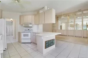 1260 NW Bentley Cir, Port Saint Lucie, FL 34986 - Photo 9