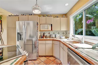 221 SE Coconut Avenue, Stuart, FL 34996 - Photo 11