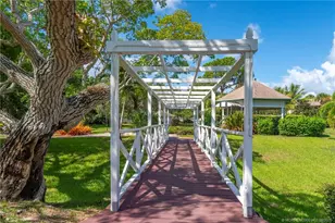 2950 SE Ocean Blvd, Stuart, FL 34996 - Photo 57