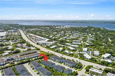 1806 SE Ocean Cove Way, Stuart, FL 34996 - Photo 31