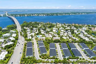 1806 SE Ocean Cove Way, Stuart, FL 34996 - Photo 29