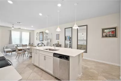 1806 SE Ocean Cove Way, Stuart, FL 34996 - Photo 9