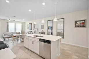 1806 SE Ocean Cove Way, Stuart, FL 34996 - Photo 9