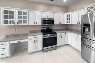 8006 SW Yachtsmans Dr, Stuart, FL 34997 - Photo 29