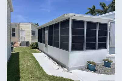 1002 Nettles Boulevard, Jensen Beach, FL 34957 - Photo 5