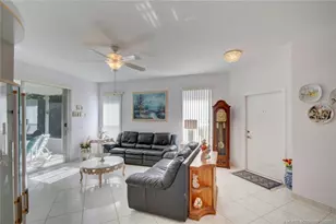 6789 SE Warwick Ln, Stuart, FL 34997 - Photo 5
