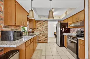 2387 NE 16th Ct, Jensen Beach, FL 34957 - Photo 13