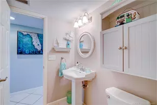 333 NE Golfview Circle, Stuart, FL 34996 - Photo 17