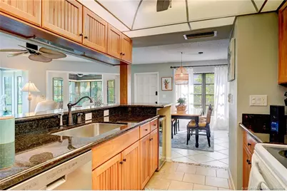 333 NE Golfview Circle, Stuart, FL 34996 - Photo 21