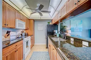 333 NE Golfview Circle, Stuart, FL 34996 - Photo 21