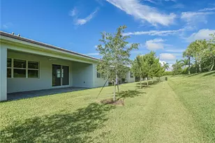 11551 SW Viridian Blvd, Port Saint Lucie, FL 34987 - Photo 37