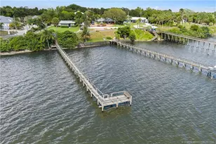 99 Ridge Cir, Fort Pierce, FL 34982 - Photo 1