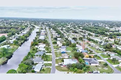 2474 SE Marseille Street, Port Saint Lucie, FL 34952 - Photo 43