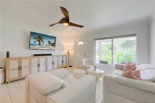 5225 NE 5th Ave, Oakland Park, FL 33334 - Photo 1