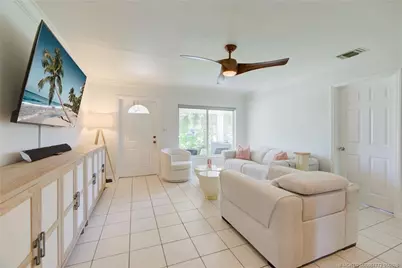 5225 NE 5th Avenue, Oakland Park, FL 33334 - Photo 3