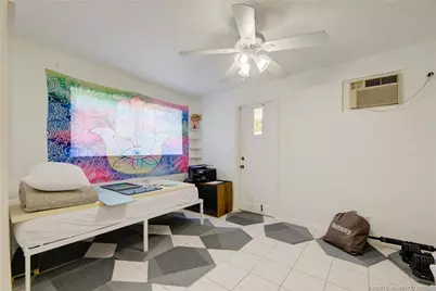 5225 NE 5th Avenue, Oakland Park, FL 33334 - Photo 9