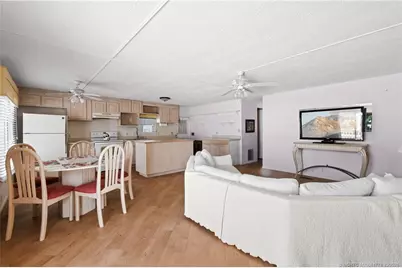 144 SE Tudor Court, Stuart, FL 34994 - Photo 13