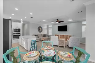 257 NE Coastal Dr, Jensen Beach, FL 34957 - Photo 9