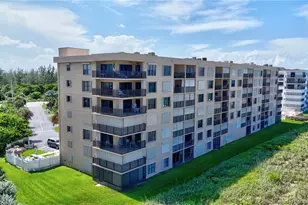 10200 S Ocean Dr, Jensen Beach, FL 34957 - Photo 45