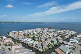 1313 Nettles Blvd, Jensen Beach, FL 34957 - Photo 43