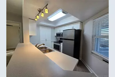3206 SE Aster Lane #207, Stuart, FL 34994 - Photo 7