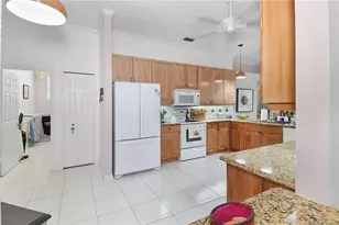 566 NW Lambrusco Dr, Port Saint Lucie, FL 34986 - Photo 13