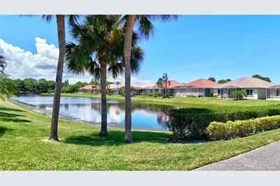 566 NW Lambrusco Drive, Port Saint Lucie, FL 34986 - Photo 3