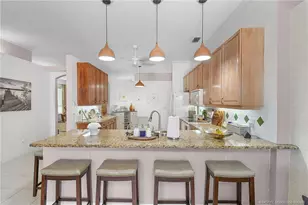 566 NW Lambrusco Dr, Port Saint Lucie, FL 34986 - Photo 15