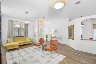 566 NW Lambrusco Dr, Port Saint Lucie, FL 34986 - Photo 11