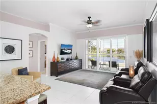 566 NW Lambrusco Dr, Port Saint Lucie, FL 34986 - Photo 17