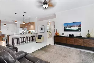 566 NW Lambrusco Dr, Port Saint Lucie, FL 34986 - Photo 19